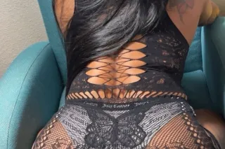 latina dominicana sexy - Image 4