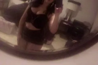 naughty hottie🔥 great body❣ av... - Image 3