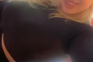 INCALL - 23 - Image 1