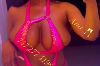 ♥❤♥❤🤫 Your favorite distraction is back home.🫠 💦☔.♥❤♥💕 💋💋💋 - Image 7