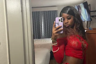 SEXY PETITE FANTASY GIRL😍🍫WET ... - Image 2