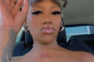 You like them freaky ass hoes Daddy 😋. Here for a good time not a long time. - Image 12