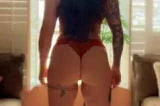 Becky The Gypsy Masseuse - 43 - Image 1