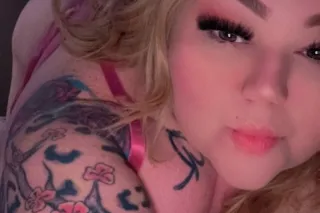 SEXY CURVY TATTED BBW - 28 - Image 2