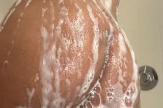 Rainy Hump Day Outcall Special... - Image 2