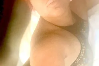 LET ME COME TO U AND LET U CUM ON ME PERSONAL UBER ON OUTS HALF OFF - Image 5