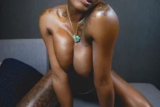 MILF! FREDERICK AND HAGERSTOWN OUTCALLS! 🥰 NO GAG REFLEX - HEAD DOCTOR 🥰FREDERICK OUTCALLS! - Image 2