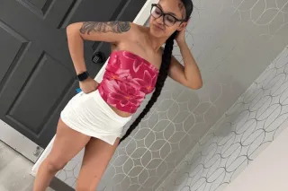 It's available now. enjoy with a Latina! 💋❤️💎💙baby beautiful 😘 - Image 3