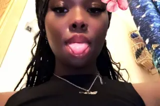 LOVE SUCKING DICK 👅 I AM A TRANS 🏳‍⚧️ - Image 5