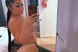 fat , juicy & wet mixed latina 🫦💦😝 - Image 12