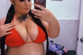 fat , juicy & wet mixed latina... - Image 3