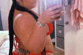 fat , juicy & wet mixed latina 🫦💦😝 - Image 8