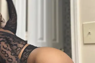 Come Slut Me Out 😈📿😜 - Image 3