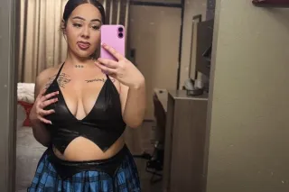 INCALLS/OUT LAST NIGHT IN TOWN... - Image 2