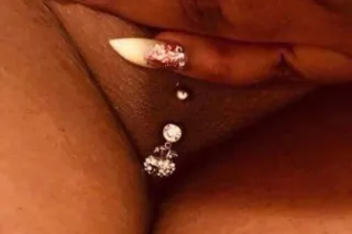 slim thick🍑nasty💦sweet freak-a... - Image 1