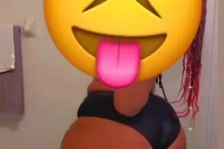 come get pleasured 2 girl spec... - Image 2