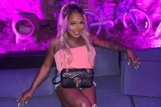 sexy exotic ebony trans - Image 10