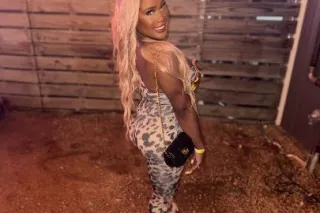 sexy exotic ebony trans - Image 5