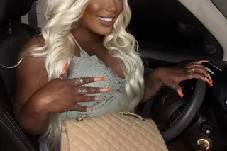 sexy exotic ebony trans - Image 7