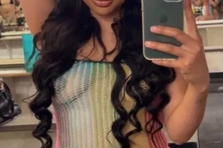 ❤ Im the one you want Sexy Fil... - Image 1