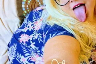 OUT ONLY 🎆 I CUM 2 U 🎇 Ur Personal Firework Show ❤ BBW 🤍 Blonde 💙 》》》Virtual Play 》》》Meet N Greets 🗽 ONLYFANS VERIFIED ❗❗❗ NEW PICS❗❗❗ - Image 6