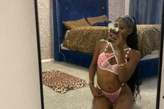 PRETTY CHOC ONE NIGHT ONLY 💰⭐❤ - Image 5