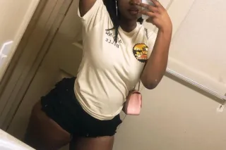 i want you to CUM HARD when you're fucking my PUSSY 🍒👅💦 - Image 11