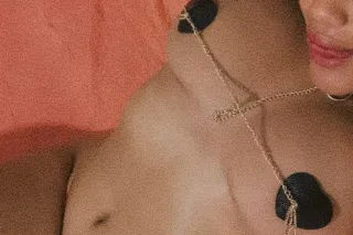 👉🏻🫶I respond to messages faster than calls, because I receive quite a few calls.❤I'll do a verification video call so you can confirm I'm real.😽 - Image 5