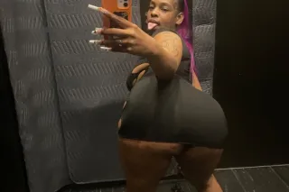 big🍑👅 booty - Image 6