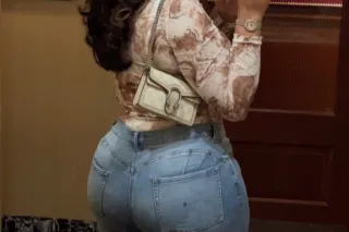 ur.fave getaway - 24 - Image 2