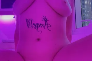Sexy Italian with Big Tits And Ass 🍑 Come Take A Swim In This Ocean💧 Serious Inquiries Only - Image 5