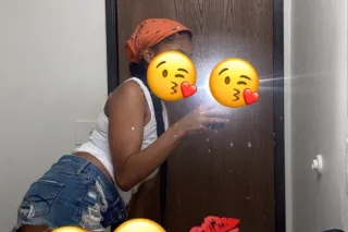 Call me Star💋 Visiting aimed to please ✨ Catch me while im in town , I’d love to satisfy you💦 Outcalls ✅ Car Play✅ No verification no play🚫 🚫GFE 🚫BB 🚫BBJ - Image 4