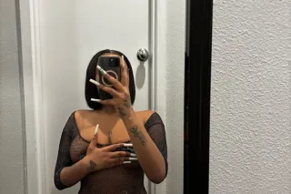 come check out my specials 😜 😘💓Incalls and outcalls😘PLEASE DO NOT APPROACH A GODDESS WITHOUT AN OFFERING TEXT ME NOW!! THIS Is 5 STAR TREATMENT✨ - Image 1