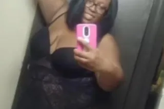 LOCATED IN FREDRICK MD 📍INCALLS ONLY 📲($80QuickVisit $100HalfHour) 💦💦100% GUARANTEED SQUIRTER💦💦SO CUM GET WET UP DADDY 🍆TheRealMissThroatGobbler 💦 Sexy and Wett 😘🍑💦 - Image 5