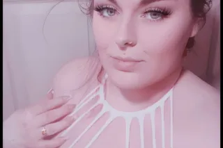 Yoko: The Pretty Savage | Alaskan Roots, Texas Heart 6MO Pregnant Dream MILF ready to please!! selectively taking appointments, schedule while you can!! - Image 3