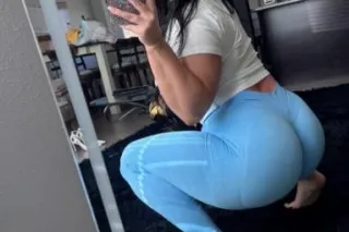 NOT A CLOCKWATCHER! ULTIMATE GFE. KISS ME ALL OVER. - Image 1