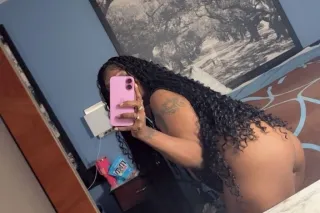 Chocolate Barbie Longview Texas Best 🥂🍫😊 - Image 4