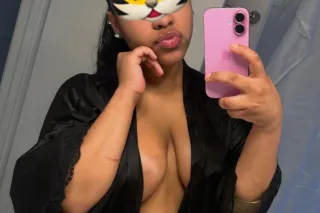 Hi guys, send me a message to chat and have fun. - Image 1
