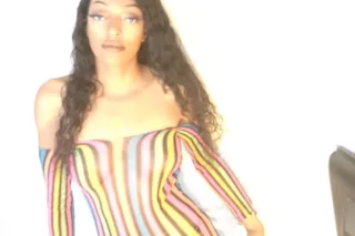 🎉Party Girl🎉Let me be your fav... - Image 3