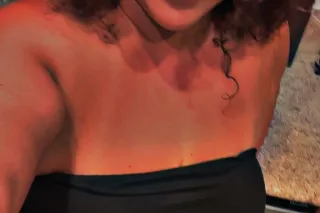 Happy 4th! Turns out independence 🎆makes me horny🤤🫦 😈 I’m 📣 Moxie 🌙 and love to satisfy 🤤Cum find out for yourself… 😍 video verification required 🎥📱✅. THICK🫦 Playful 🏝Mixed 😻💦 💫 Horny MILF💫 💯. - Image 6