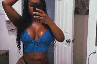 💕💕 Outcall🔥🔥New Busty Ebony Ba... - Image 4