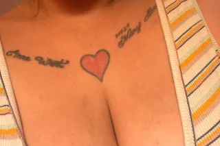 WET AND READY !💋💋💕 - Image 3