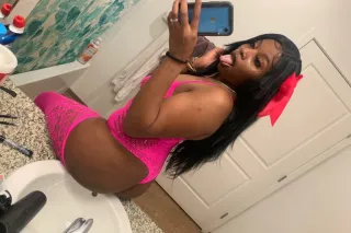 THICK N JUICY🍑Ready 4 U NOW💦 -... - Image 1