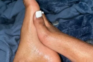 MS STROKE THE DICK WIT MY 😻 - ... - Image 4