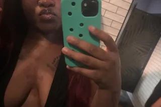 CUM SEE ME 💦🥰 ( DEPOSIT FOR INCALLS DONT WASTE MY TIME) - Image 4