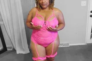 ✊🏾💦BlaCk PuSSie🎬READY For Sum WHITE MEAT 🍌😜 - Image 12