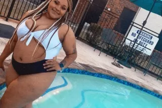 sexy hot girl - Image 1