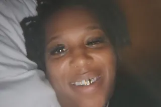 Beautiful sexy Carmel complexion soft lips 👄 juicy pussy grown ass woman a MILF you would to fuck - Image 4
