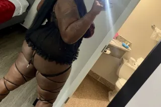 ✨ ✨✨✨✨✨MILFORD INCALL ✨✨✨✨Sensational UPSCALE CALI 🌸Chocolate 🍫🔥Bunny! 🥰😘Party Friendly! Ready To be Your FANTASY💋💋✨✨✨✨✨ - Image 9