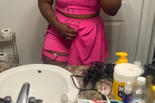 thick and curvy - Image 3